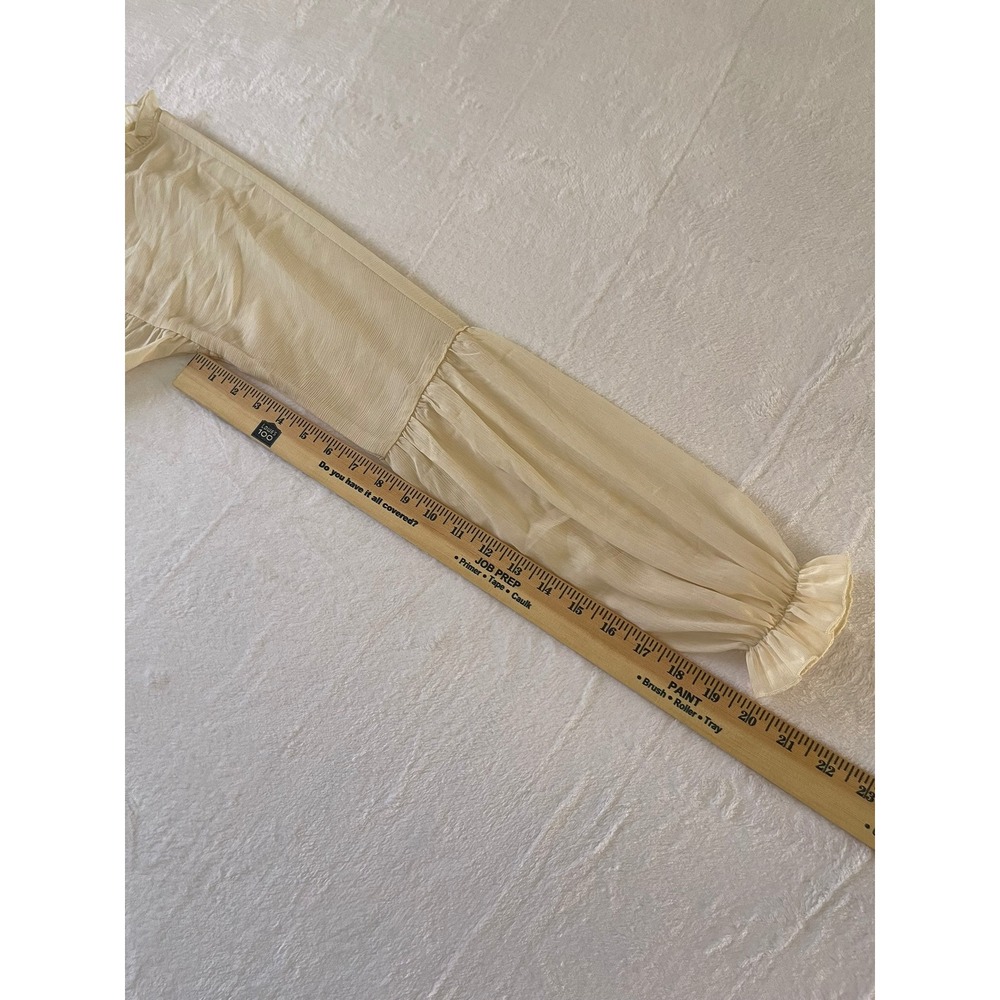 Forever 21 Cream Chiffon Ruffle V-Neck Cropped Blouse Balloon Sleeve Small - Picture 5 of 12